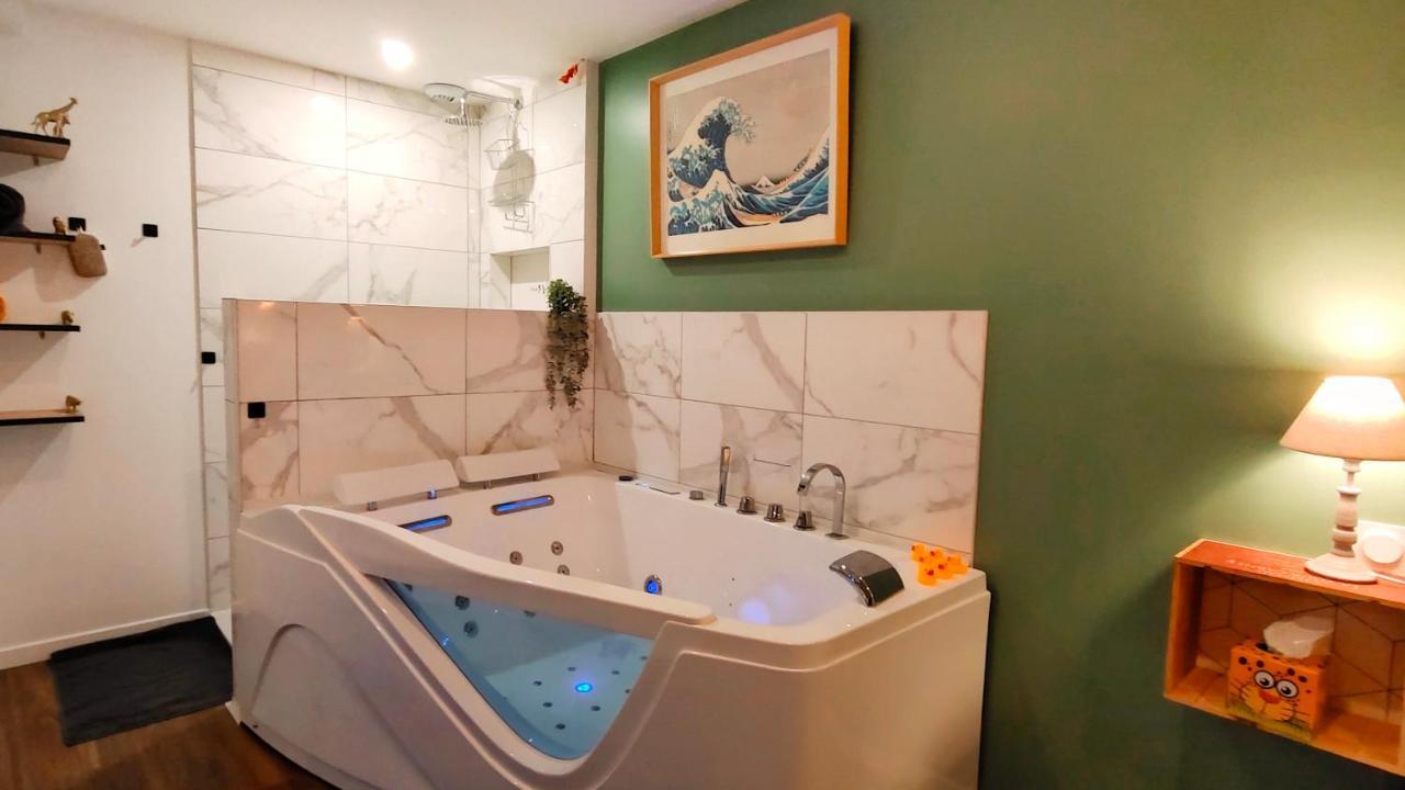 ניורט Votre Escale Jungle Sauna & Spa מראה חיצוני תמונה