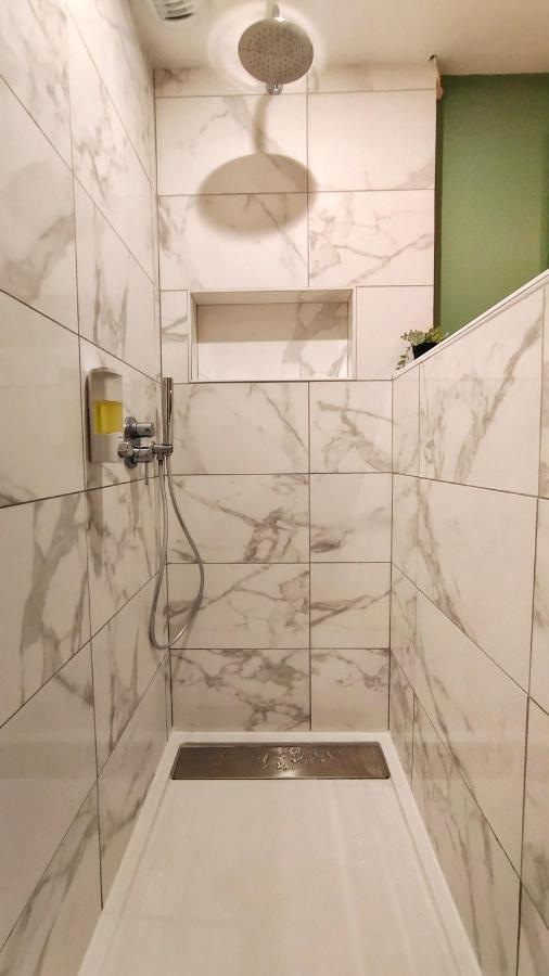 ניורט Votre Escale Jungle Sauna & Spa מראה חיצוני תמונה